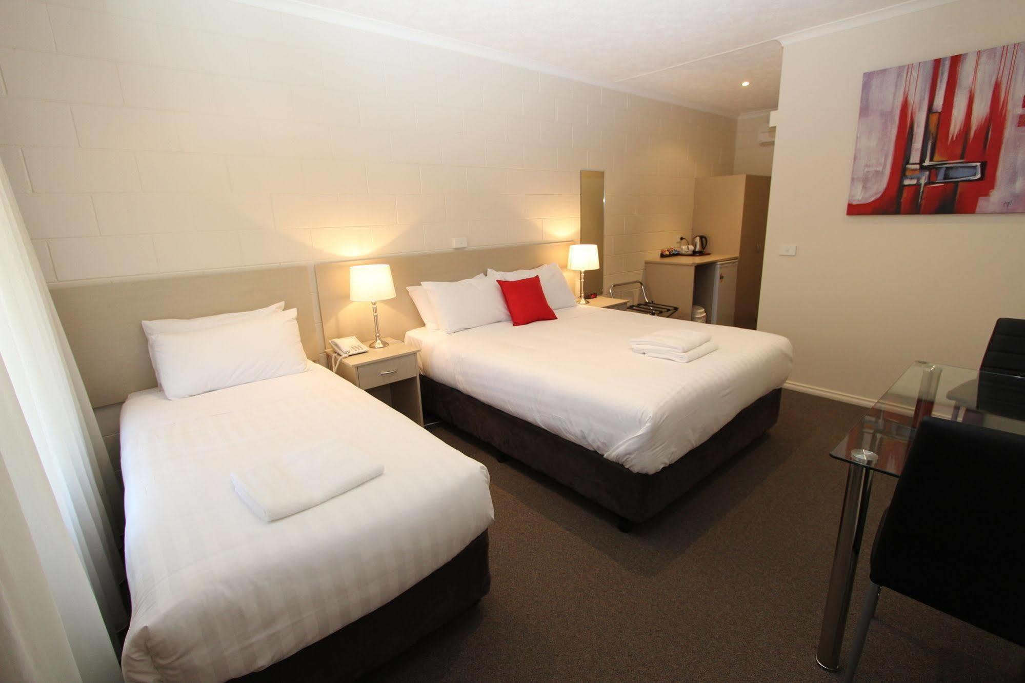 Mildura Riverview Motel Gol Gol Exteriör bild